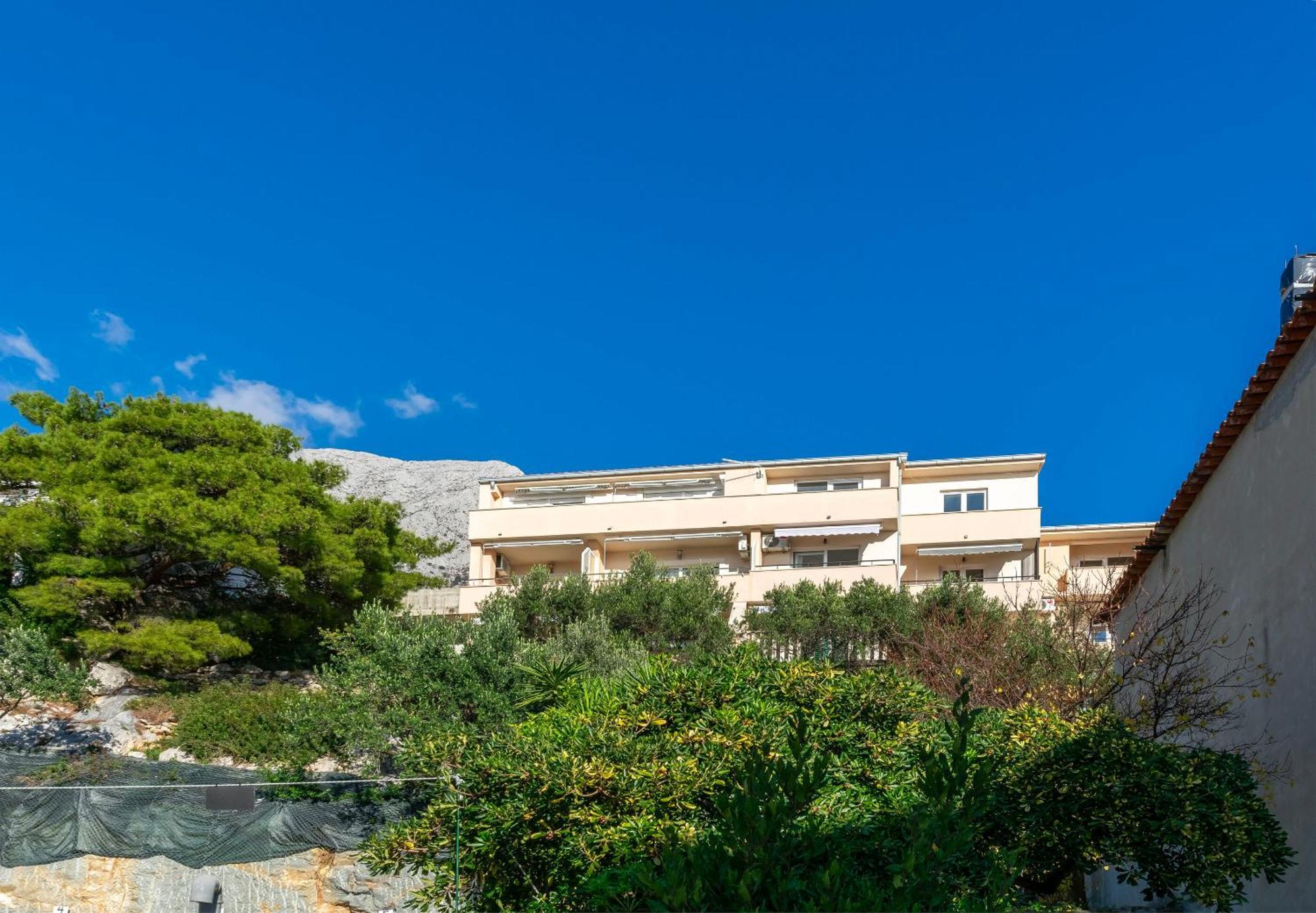 Apartments Marijo Baška Voda エクステリア 写真